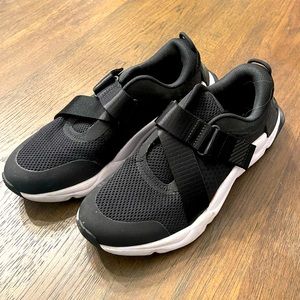 Sorel Women's Kinetic RNEGD Strap Shoes W 10